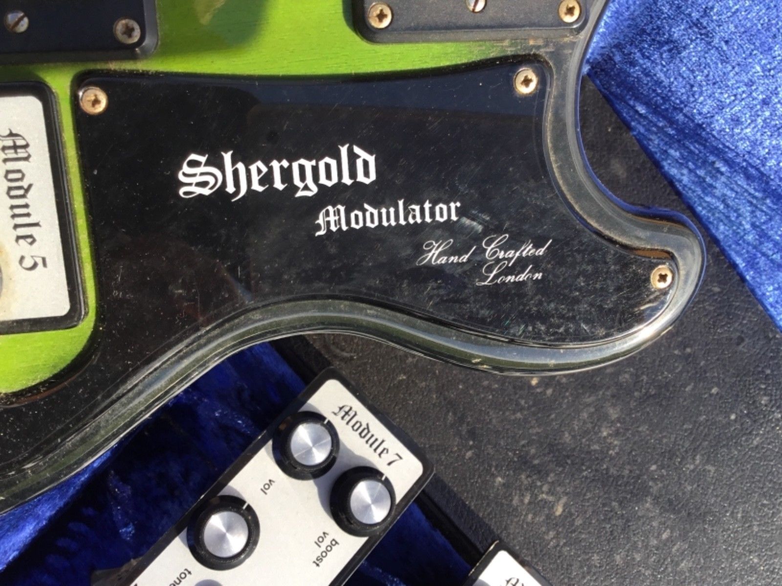 Shergold Modulator guitar